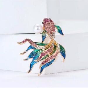 Goldfish Shaped Brooch, Multi Colored Sparkling Rhinestones, NEW, Beauti…